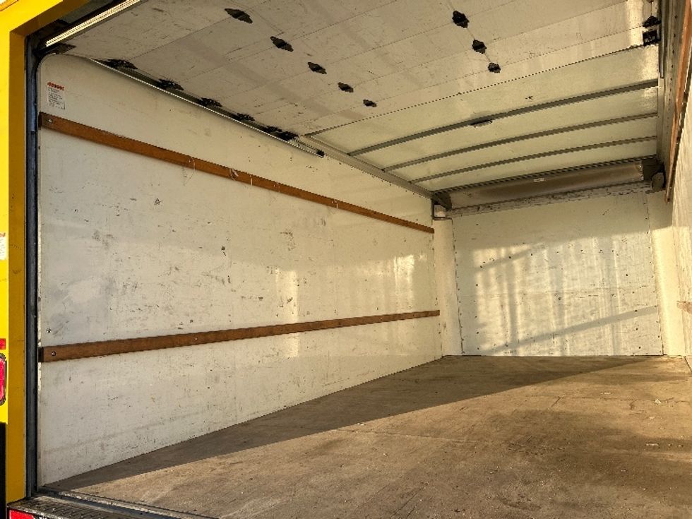 Light Duty Box Truck-Light and Medium Duty Trucks-GMC-2021-Savana G33903-Portland-OR-107,953\n\t\tmiles-$ 23,750 - Image 10