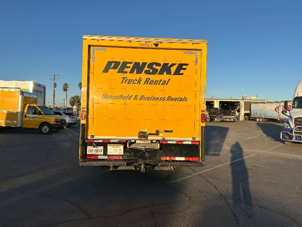 Light Duty Box Truck-Light and Medium Duty Trucks-GMC-2021-Savana G33903-Portland-OR-107,953\n\t\tmiles-$ 23,750 - Image 7