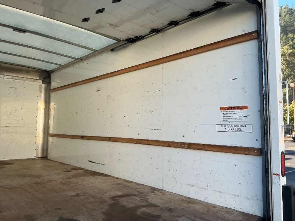 Light Duty Box Truck-Light and Medium Duty Trucks-GMC-2021-Savana G33903-Portland-OR-113,676\n\t\tmiles-$ 27,750 - Image 12