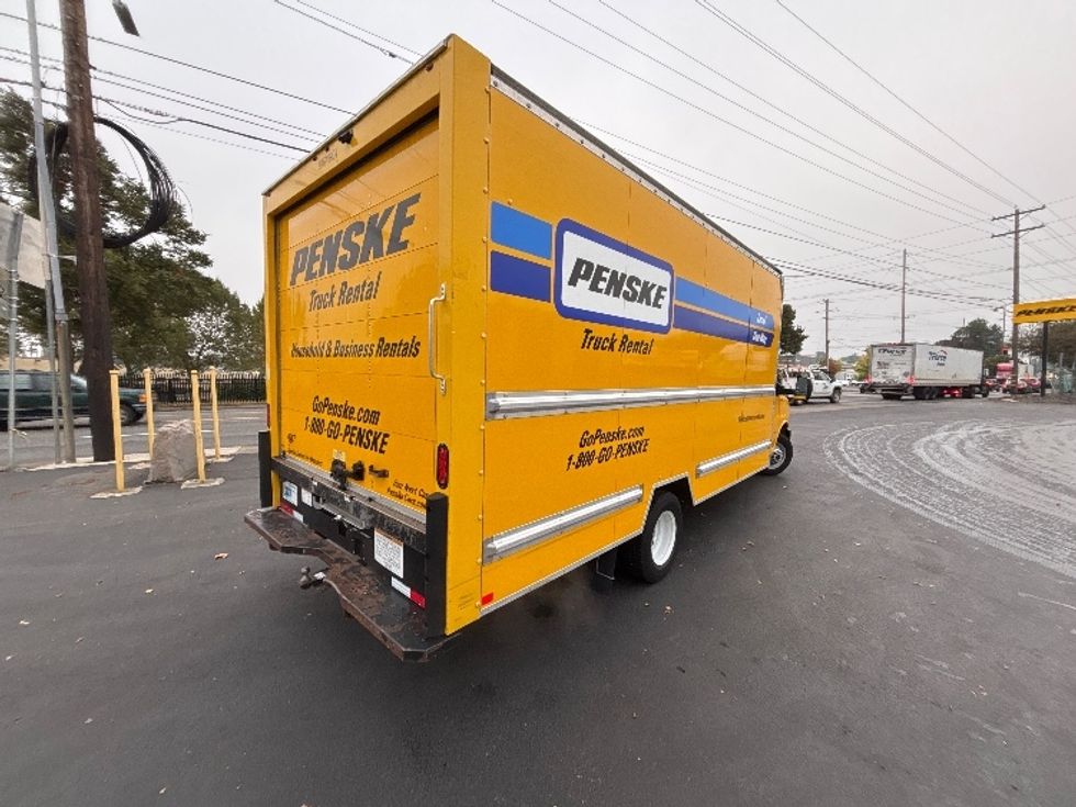 Light Duty Box Truck-Light and Medium Duty Trucks-GMC-2021-Savana G33903-Portland-OR-71,863\n\t\tmiles-$ 26,750 - Image 11