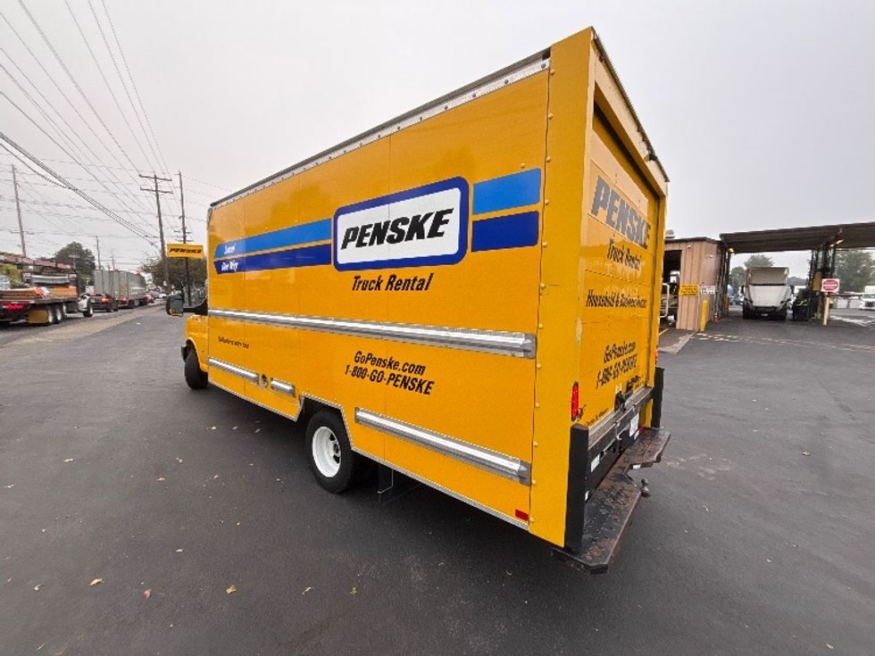 Light Duty Box Truck-Light and Medium Duty Trucks-GMC-2021-Savana G33903-Portland-OR-71,863\n\t\tmiles-$ 26,750 - Image 5