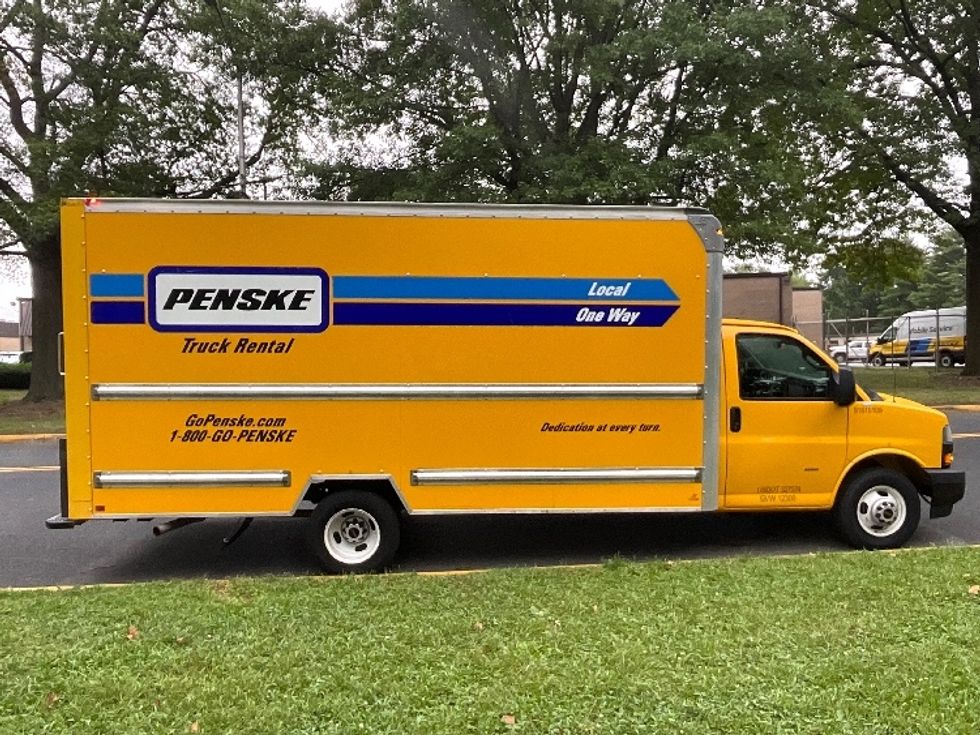 Light Duty Box Truck-Light and Medium Duty Trucks-GMC-2021-Savana G33903-Pottstown-PA-106,217\n\t\tmiles-$ 22,500 - Image 15