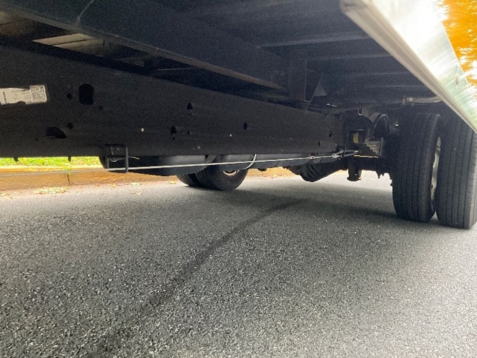 Light Duty Box Truck-Light and Medium Duty Trucks-GMC-2021-Savana G33903-Pottstown-PA-106,217\n\t\tmiles-$ 22,500 - Image 5