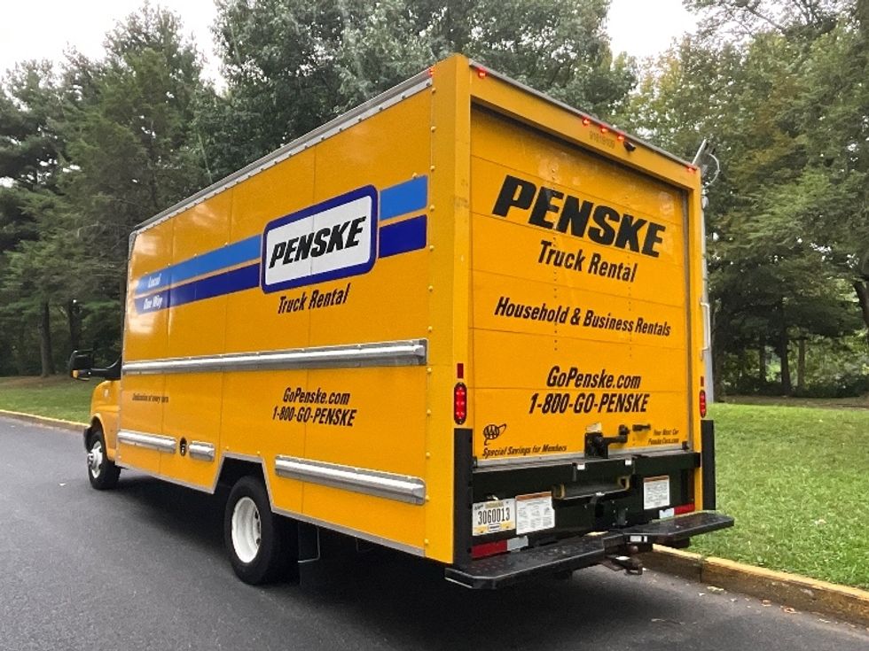 Light Duty Box Truck-Light and Medium Duty Trucks-GMC-2021-Savana G33903-Pottstown-PA-106,217\n\t\tmiles-$ 22,500 - Image 6