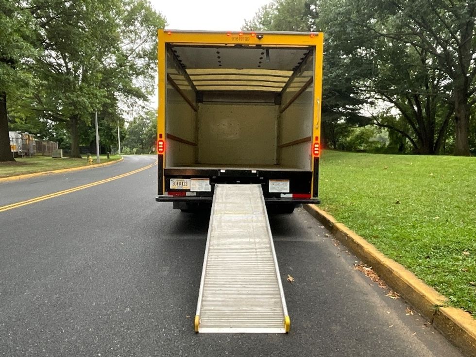 Light Duty Box Truck-Light and Medium Duty Trucks-GMC-2021-Savana G33903-Pottstown-PA-106,217\n\t\tmiles-$ 22,500 - Image 9