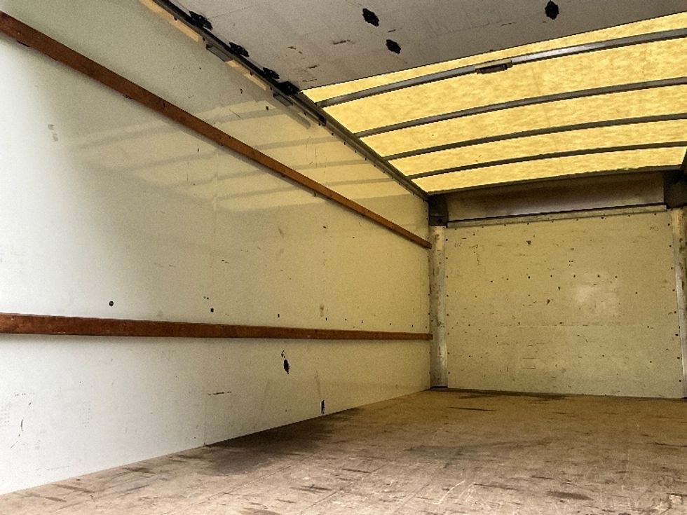 Light Duty Box Truck-Light and Medium Duty Trucks-GMC-2021-Savana G33903-Pottstown-PA-106,632\n\t\tmiles-$ 24,500 - Image 11