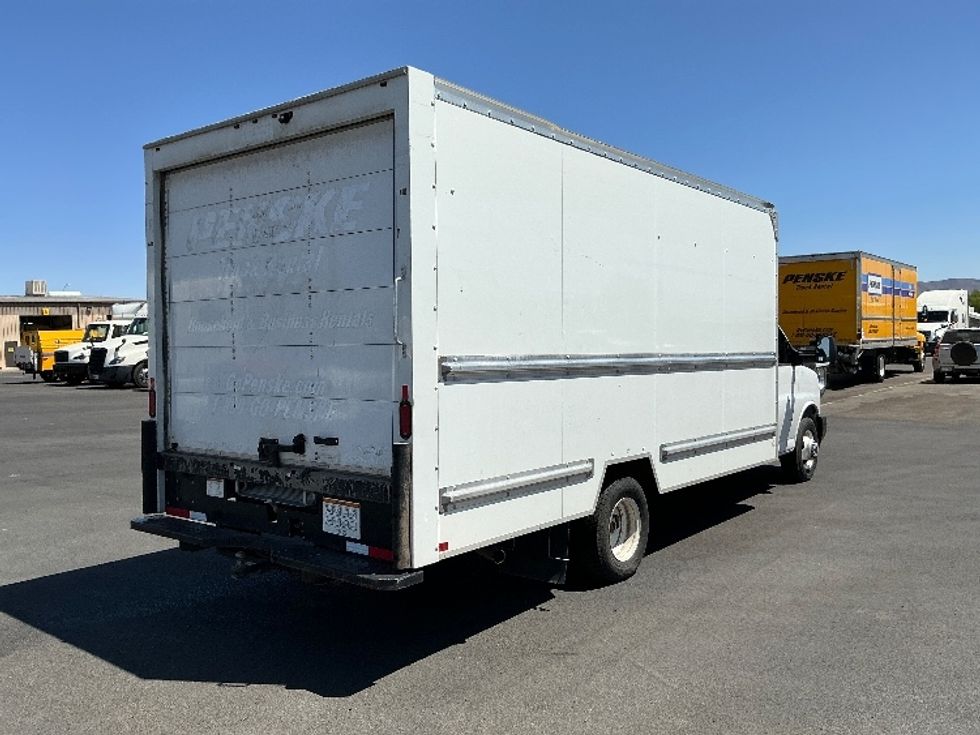 Light Duty Box Truck-Light and Medium Duty Trucks-GMC-2021-Savana G33903-Prescott Valley-AZ-74,080\n\t\tmiles-$ 13,500 - Image 12