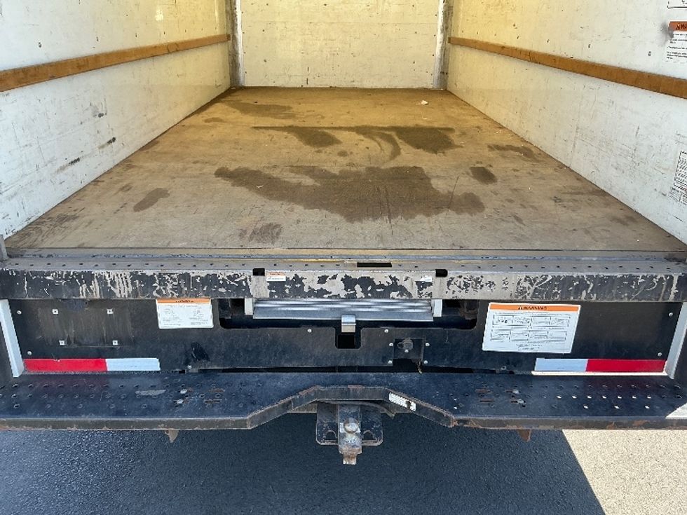 Light Duty Box Truck-Light and Medium Duty Trucks-GMC-2021-Savana G33903-Prescott Valley-AZ-74,080\n\t\tmiles-$ 13,500 - Image 9