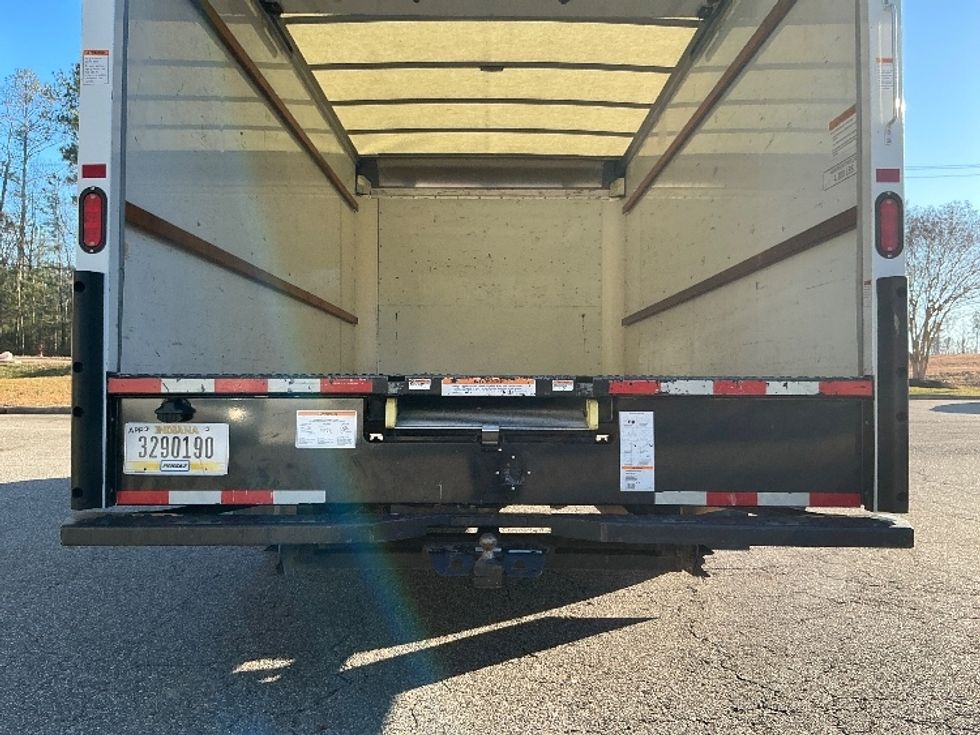 Light Duty Box Truck-Light and Medium Duty Trucks-GMC-2021-Savana G33903-Prince George-VA-100,442\n\t\tmiles-$ 31,250 - Image 9