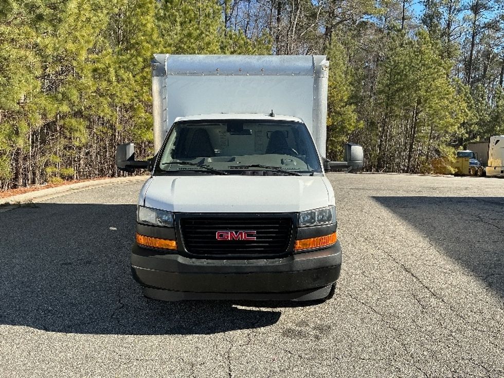 Light Duty Box Truck-Light and Medium Duty Trucks-GMC-2021-Savana G33903-Prince George-VA-106,119\n\t\tmiles-$ 29,250 - Image 2
