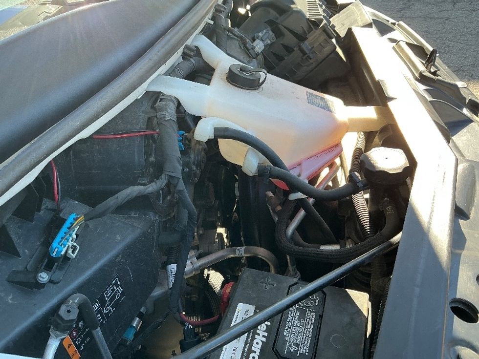 Light Duty Box Truck-Light and Medium Duty Trucks-GMC-2021-Savana G33903-Prince George-VA-106,119\n\t\tmiles-$ 29,250 - Image 23