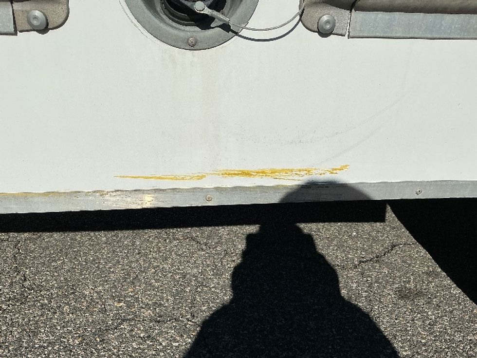 Light Duty Box Truck-Light and Medium Duty Trucks-GMC-2021-Savana G33903-Prince George-VA-106,119\n\t\tmiles-$ 29,250 - Image 26