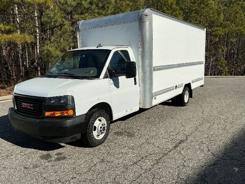 Light Duty Box Truck-Light and Medium Duty Trucks-GMC-2021-Savana G33903-Prince George-VA-106,119\n\t\tmiles-$ 29,250 - Image 3
