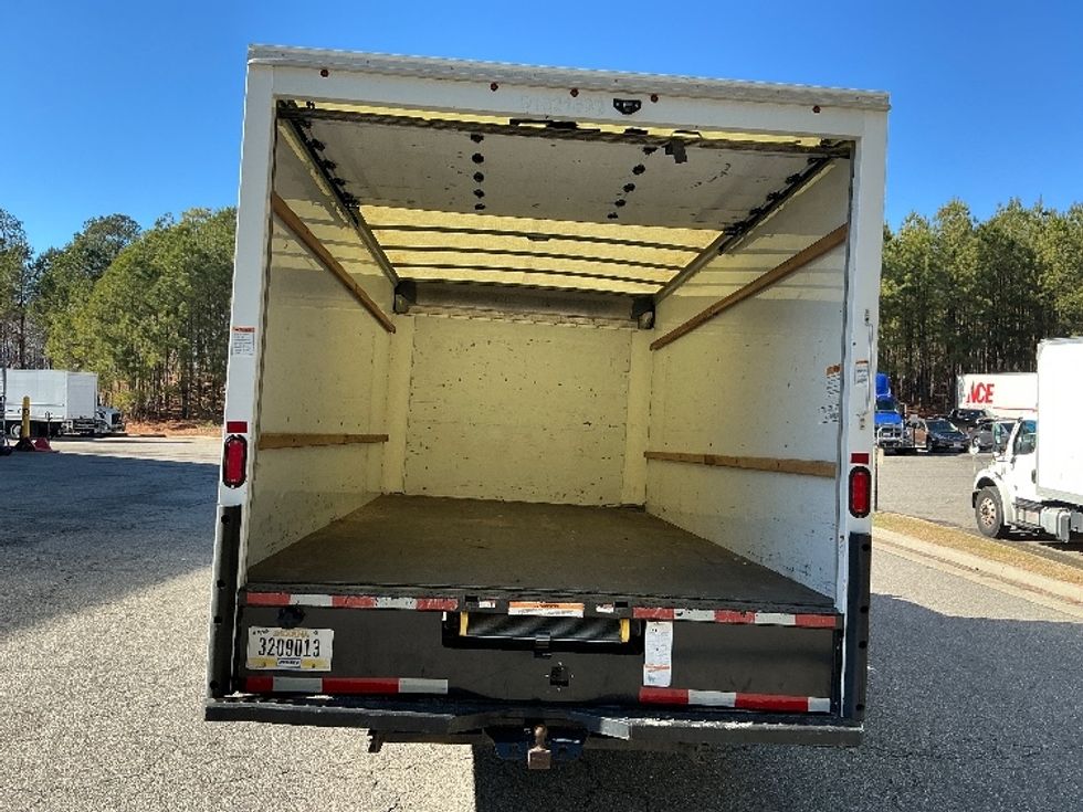 Light Duty Box Truck-Light and Medium Duty Trucks-GMC-2021-Savana G33903-Prince George-VA-106,119\n\t\tmiles-$ 29,250 - Image 8