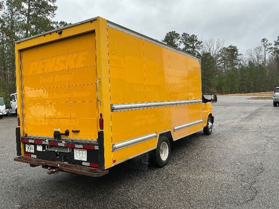 Light Duty Box Truck-Light and Medium Duty Trucks-GMC-2021-Savana G33903-Prince George-VA-118,032\n\t\tmiles-$ 26,000 - Image 13