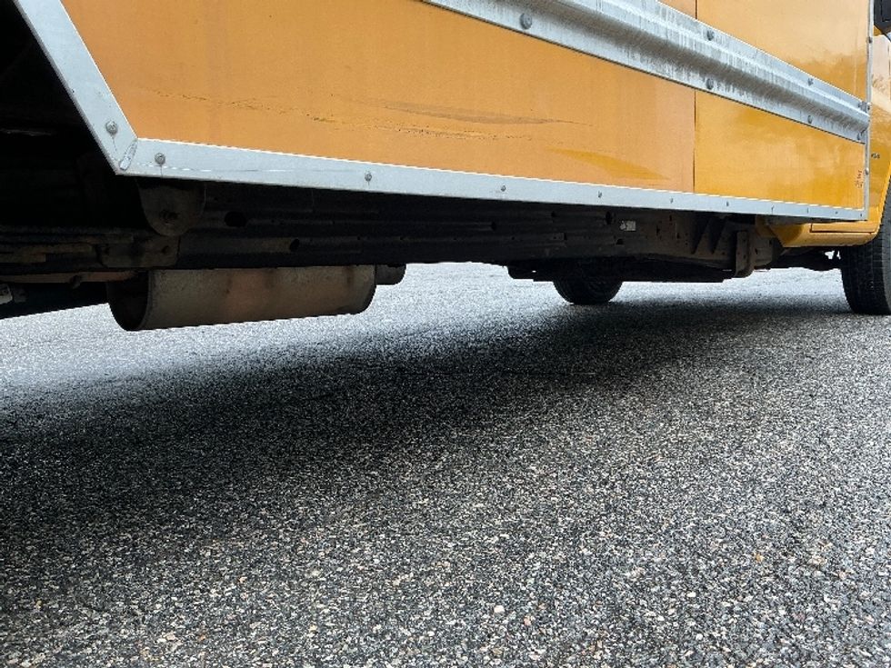 Light Duty Box Truck-Light and Medium Duty Trucks-GMC-2021-Savana G33903-Prince George-VA-118,032\n\t\tmiles-$ 26,000 - Image 14