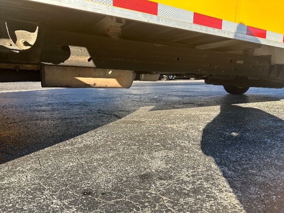 Light Duty Box Truck-Light and Medium Duty Trucks-GMC-2021-Savana G33903-Raleigh-NC-111,227\n\t\tmiles-$ 26,750 - Image 14