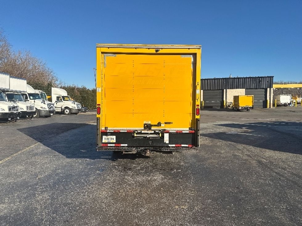 Light Duty Box Truck-Light and Medium Duty Trucks-GMC-2021-Savana G33903-Raleigh-NC-111,227\n\t\tmiles-$ 26,750 - Image 7