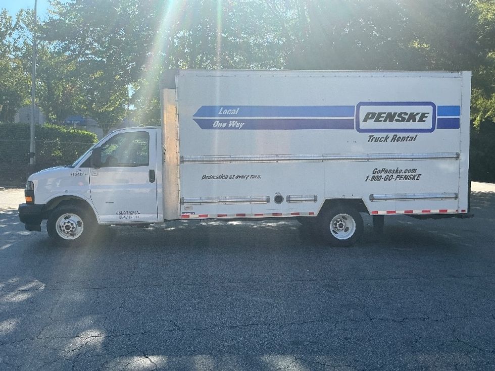 Light Duty Box Truck-Light and Medium Duty Trucks-GMC-2021-Savana G33903-Raleigh-NC-61,641\n\t\tmiles-$ 35,750 - Image 4
