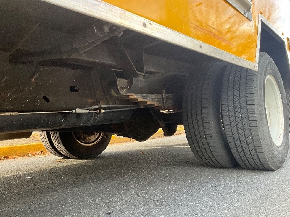 Light Duty Box Truck-Light and Medium Duty Trucks-GMC-2021-Savana G33903-Reading-PA-87,309\n\t\tmiles-$ 27,000 - Image 5