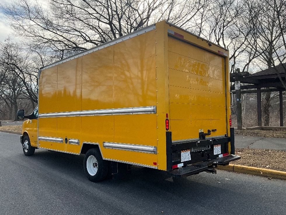 Light Duty Box Truck-Light and Medium Duty Trucks-GMC-2021-Savana G33903-Reading-PA-87,309\n\t\tmiles-$ 27,000 - Image 6