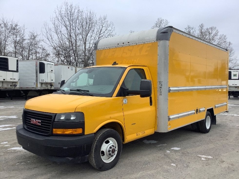 Light Duty Box Truck-Light and Medium Duty Trucks-GMC-2021-Savana G33903-Reading-PA-91,359\n\t\tmiles-$ 26,750 - Image 3