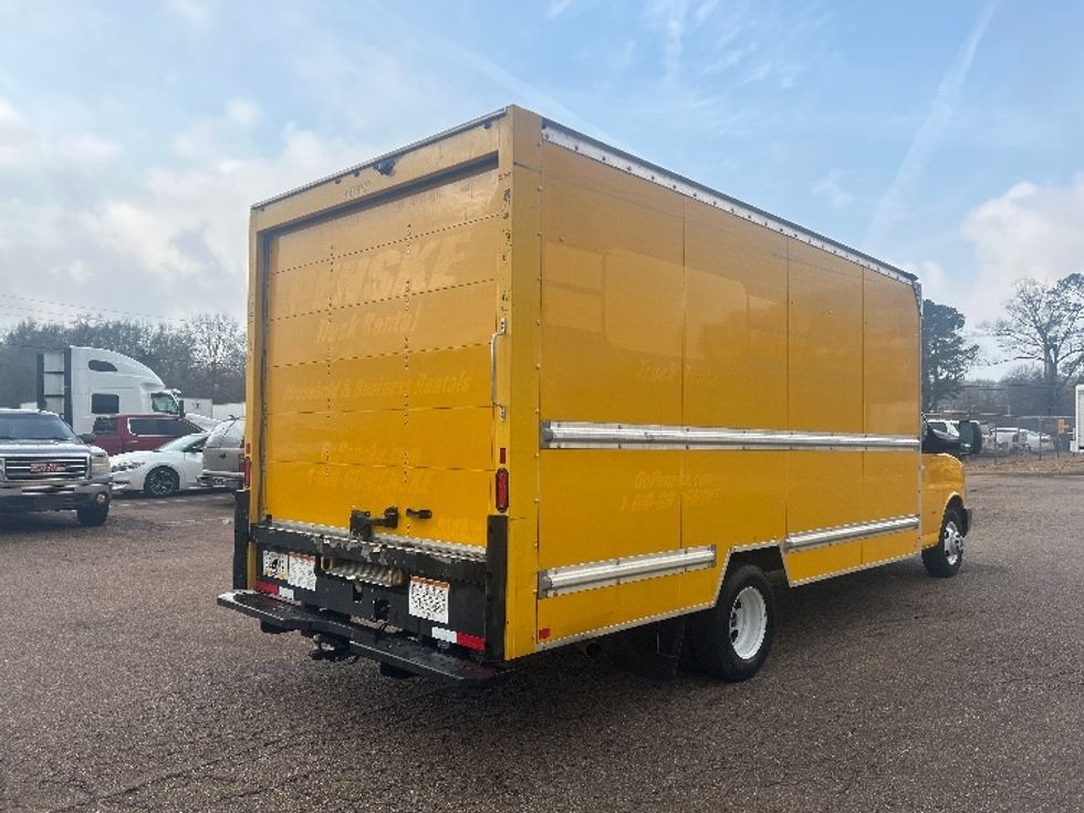 Light Duty Box Truck-Light and Medium Duty Trucks-GMC-2021-Savana G33903-Richland-MS-110,658\n\t\tmiles-$ 25,250 - Image 13