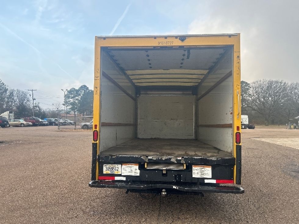 Light Duty Box Truck-Light and Medium Duty Trucks-GMC-2021-Savana G33903-Richland-MS-110,658\n\t\tmiles-$ 25,250 - Image 8