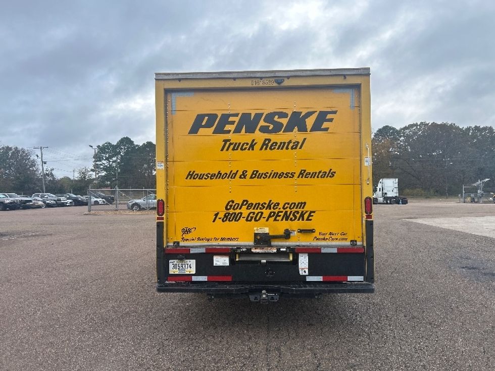 Light Duty Box Truck-Light and Medium Duty Trucks-GMC-2021-Savana G33903-Richland-MS-122,747\n\t\tmiles-$ 23,250 - Image 7