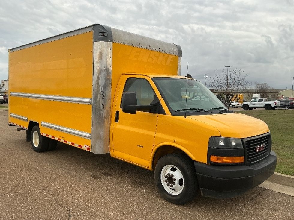 Light Duty Box Truck-Light and Medium Duty Trucks-GMC-2021-Savana G33903-Richland-MS-87,802\n\t\tmiles-$ 27,750 - Image 1