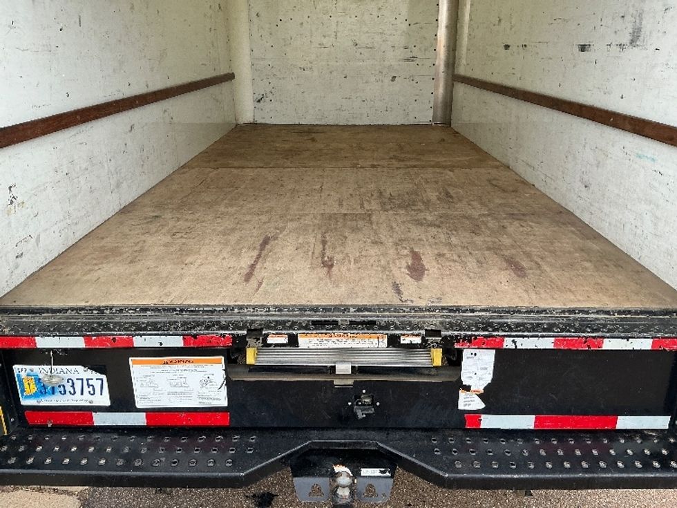 Light Duty Box Truck-Light and Medium Duty Trucks-GMC-2021-Savana G33903-Richland-MS-87,802\n\t\tmiles-$ 27,750 - Image 10