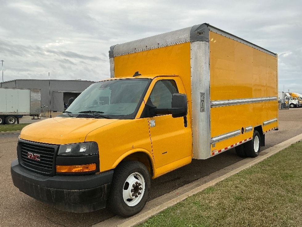 Light Duty Box Truck-Light and Medium Duty Trucks-GMC-2021-Savana G33903-Richland-MS-87,802\n\t\tmiles-$ 27,750 - Image 3
