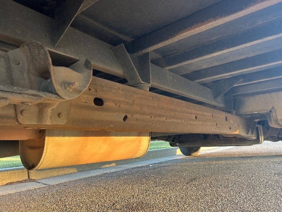 Light Duty Box Truck-Light and Medium Duty Trucks-GMC-2021-Savana G33903-Richland-MS-90,959\n\t\tmiles-$ 30,500 - Image 14