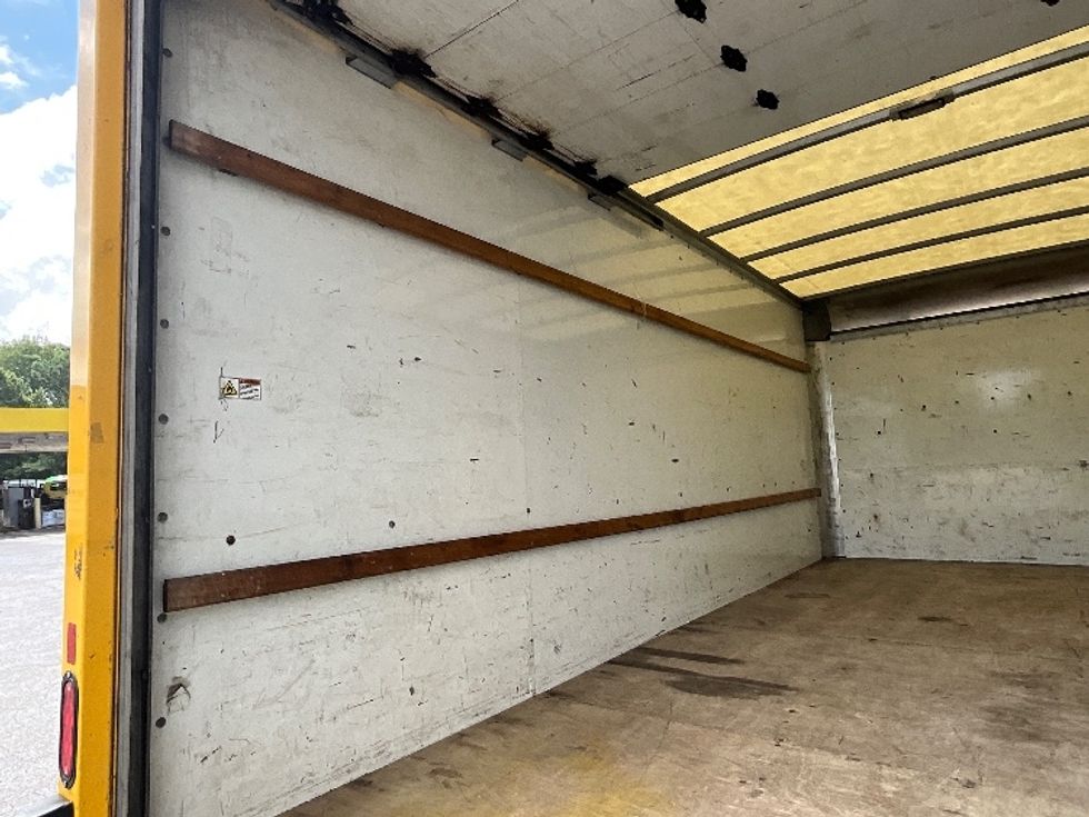 Light Duty Box Truck-Light and Medium Duty Trucks-GMC-2021-Savana G33903-Richmond-VA-103,807\n\t\tmiles-$ 26,000 - Image 10