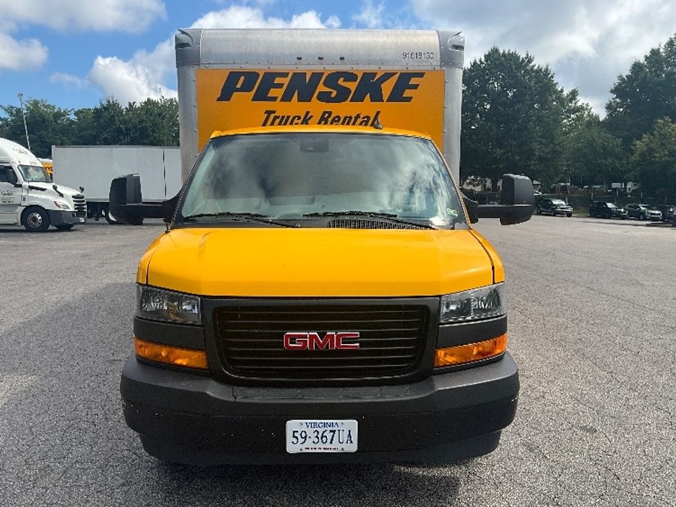 Light Duty Box Truck-Light and Medium Duty Trucks-GMC-2021-Savana G33903-Richmond-VA-103,807\n\t\tmiles-$ 26,000 - Image 2