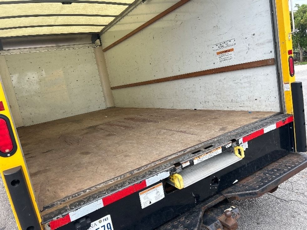 Light Duty Box Truck-Light and Medium Duty Trucks-GMC-2021-Savana G33903-Riviera Beach-FL-105,068\n\t\tmiles-$ 26,250 - Image 11