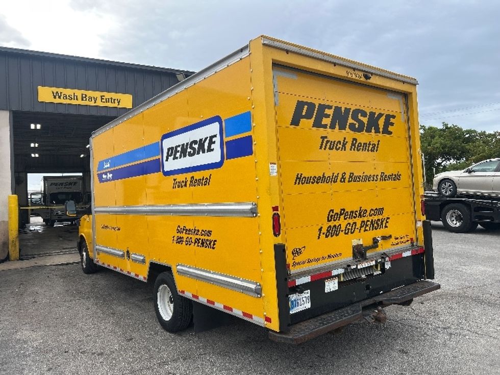 Light Duty Box Truck-Light and Medium Duty Trucks-GMC-2021-Savana G33903-Riviera Beach-FL-105,068\n\t\tmiles-$ 26,250 - Image 5