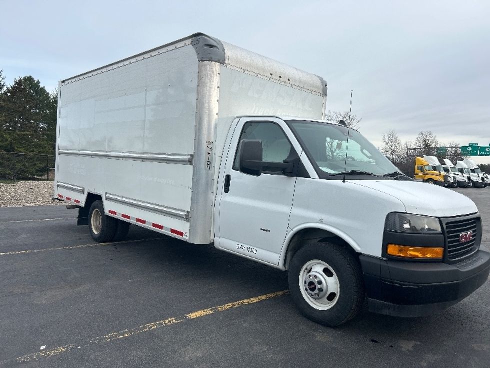 Light Duty Box Truck-Light and Medium Duty Trucks-GMC-2021-Savana G33903-Rochester-NY-100,411\n\t\tmiles-$ 27,250 - Image 1
