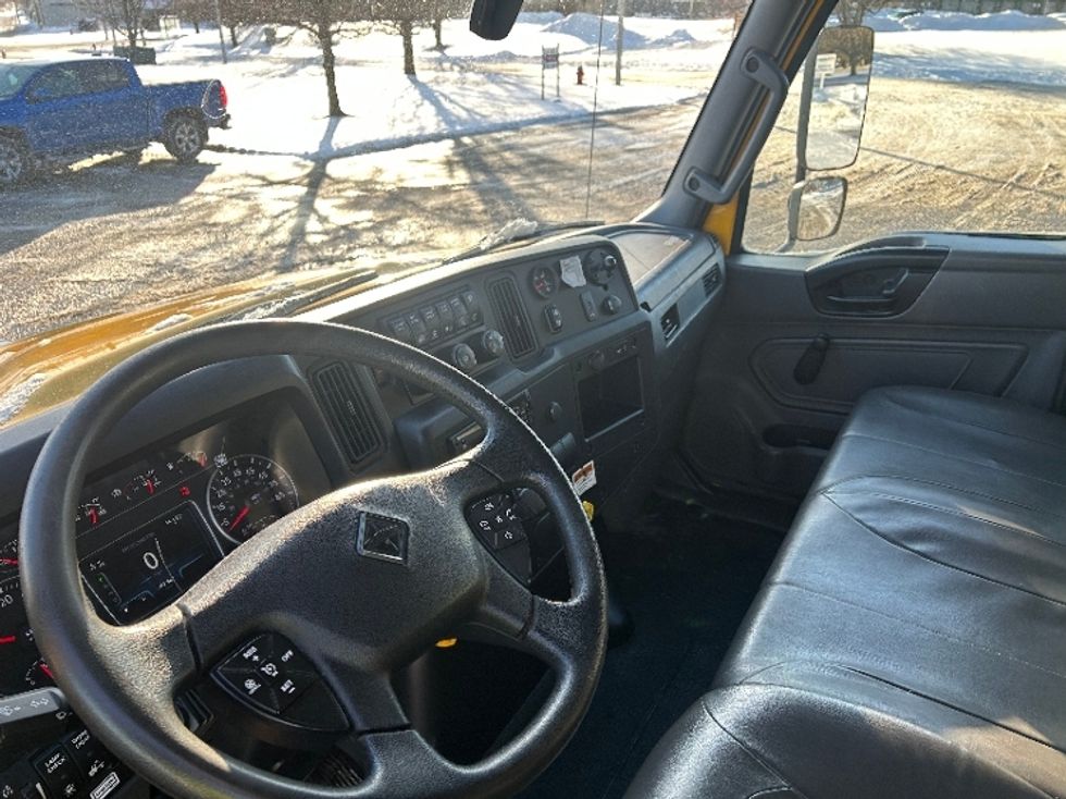 Light Duty Box Truck-Light and Medium Duty Trucks-GMC-2021-Savana G33903-Rochester-NY-100,411\n\t\tmiles-$ 30,000 - Image 10