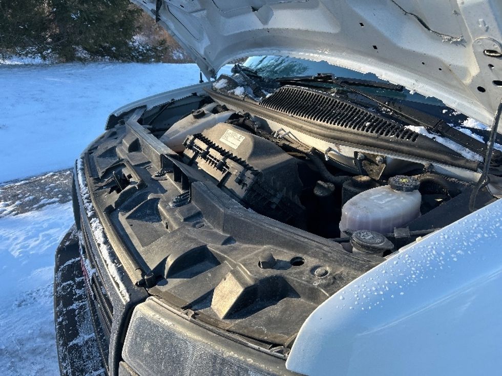 Light Duty Box Truck-Light and Medium Duty Trucks-GMC-2021-Savana G33903-Rochester-NY-100,411\n\t\tmiles-$ 30,000 - Image 19