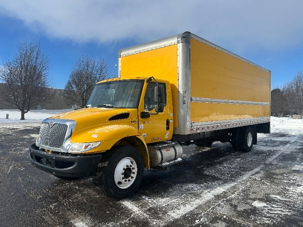 Light Duty Box Truck-Light and Medium Duty Trucks-GMC-2021-Savana G33903-Rochester-NY-100,411\n\t\tmiles-$ 30,000 - Image 2