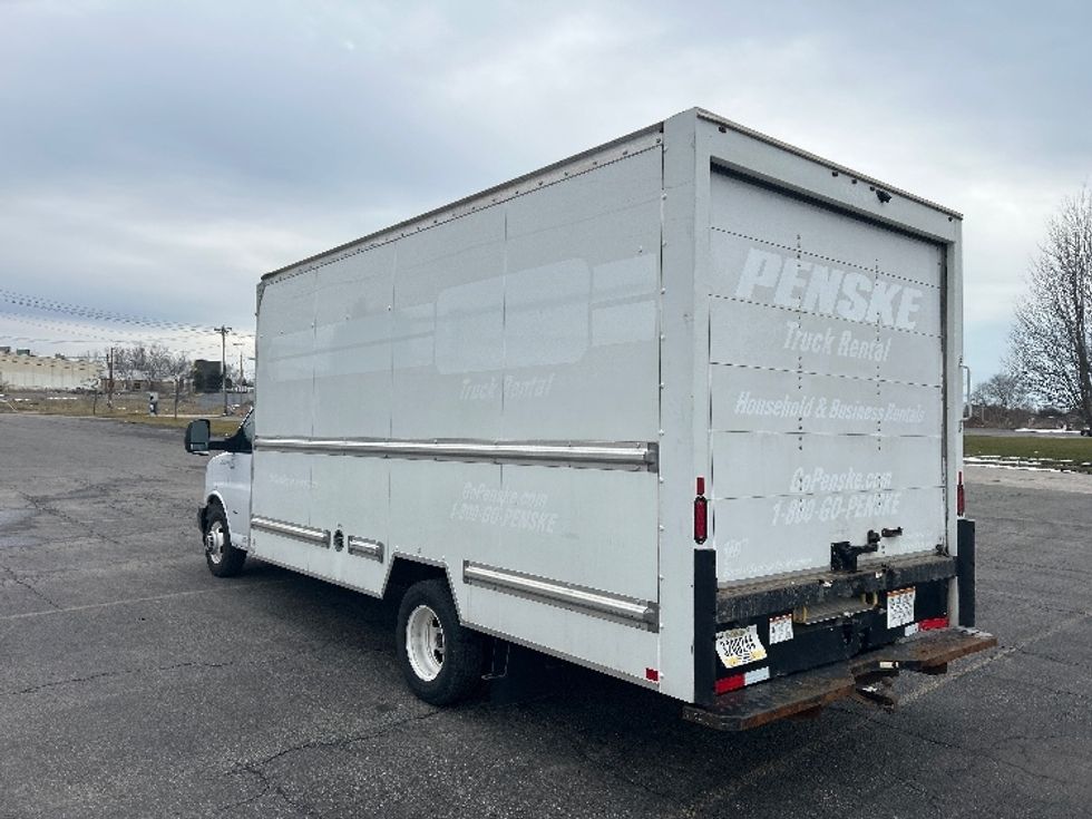 Light Duty Box Truck-Light and Medium Duty Trucks-GMC-2021-Savana G33903-Rochester-NY-104,580\n\t\tmiles-$ 29,500 - Image 6
