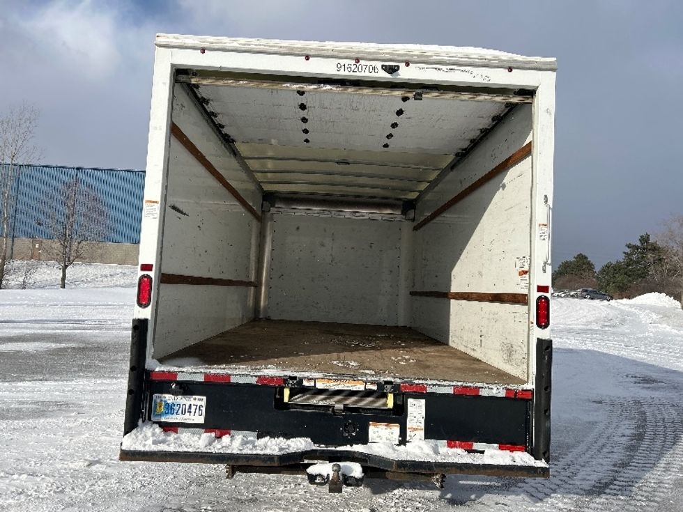 Light Duty Box Truck-Light and Medium Duty Trucks-GMC-2021-Savana G33903-Rochester-NY-106,810\n\t\tmiles-$ 27,000 - Image 7