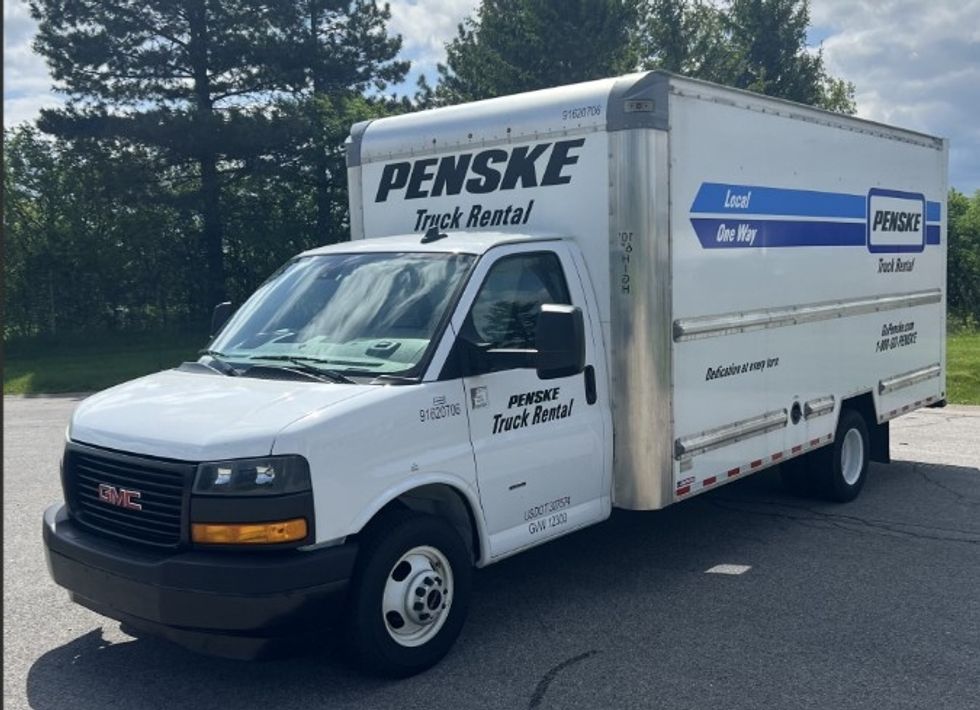 Light Duty Box Truck-Light and Medium Duty Trucks-GMC-2021-Savana G33903-Rochester-NY-108,842\n\t\tmiles-$ 27,750 - Image 3