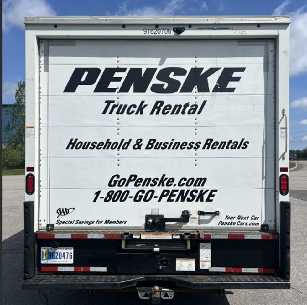 Light Duty Box Truck-Light and Medium Duty Trucks-GMC-2021-Savana G33903-Rochester-NY-108,842\n\t\tmiles-$ 27,750 - Image 4