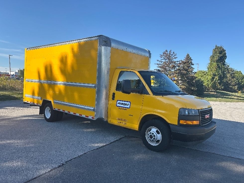 Light Duty Box Truck-Light and Medium Duty Trucks-GMC-2021-Savana G33903-Rochester-NY-118,252\n\t\tmiles-$ 21,250 - Image 1