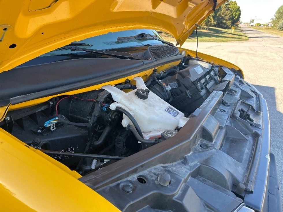 Light Duty Box Truck-Light and Medium Duty Trucks-GMC-2021-Savana G33903-Rochester-NY-118,252\n\t\tmiles-$ 21,250 - Image 20