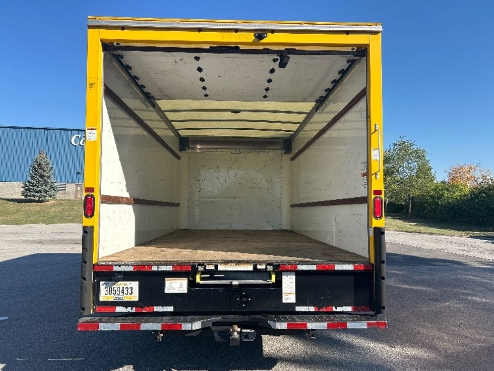 Light Duty Box Truck-Light and Medium Duty Trucks-GMC-2021-Savana G33903-Rochester-NY-118,252\n\t\tmiles-$ 21,250 - Image 7