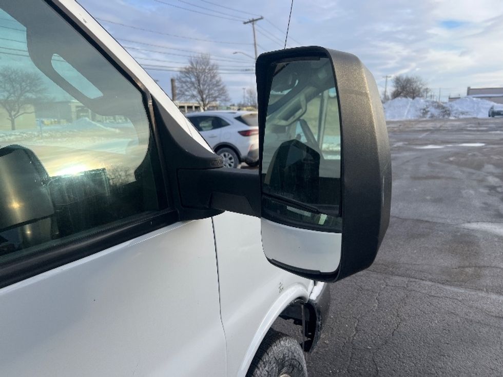 Light Duty Box Truck-Light and Medium Duty Trucks-GMC-2021-Savana G33903-Rochester-NY-88,087\n\t\tmiles-$ 29,000 - Image 26