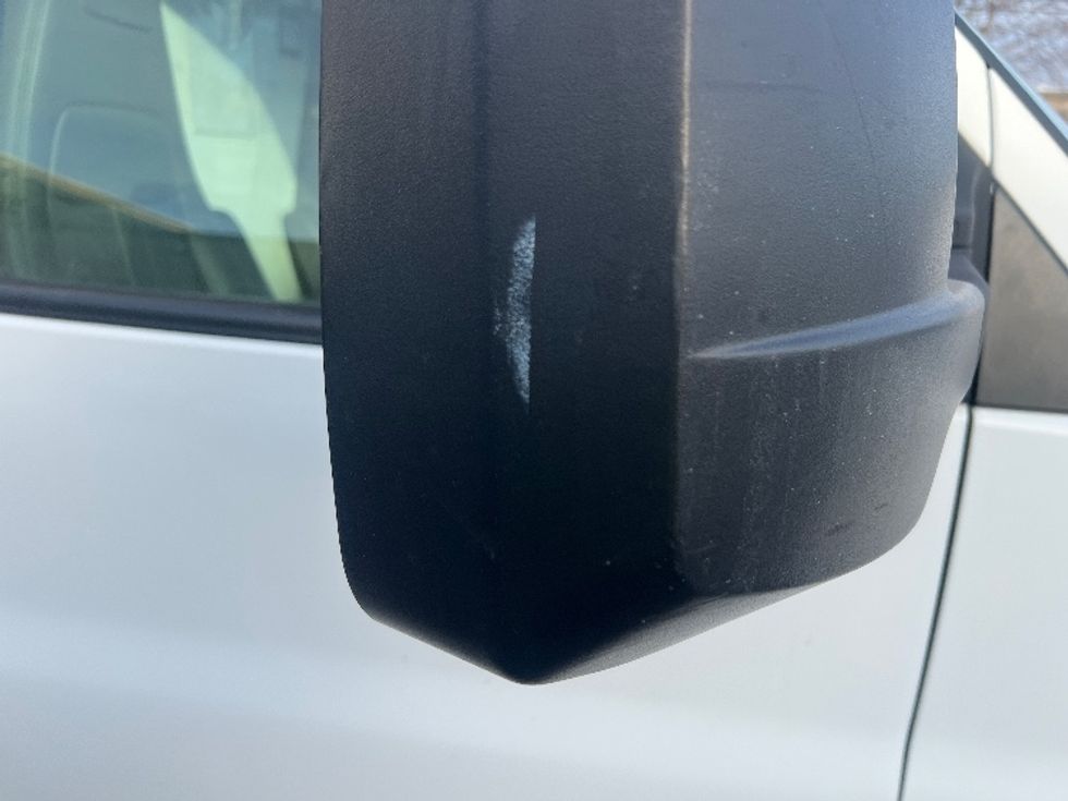 Light Duty Box Truck-Light and Medium Duty Trucks-GMC-2021-Savana G33903-Rochester-NY-88,087\n\t\tmiles-$ 29,000 - Image 27